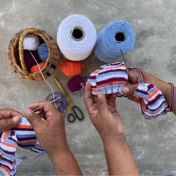 Alo x Tropic Of C Top Only | Size: Medium | Excellent Condition | - Picture 8 of 8